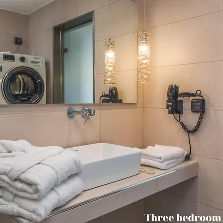 Dionisos Luxury Appart hôtel